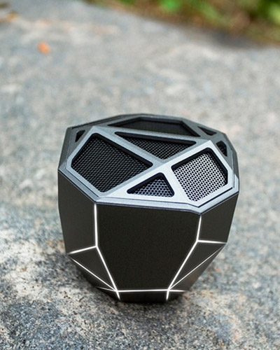 Brindes Personalizados - CAIXA DE SOM ULTRA PERSONALIZADA