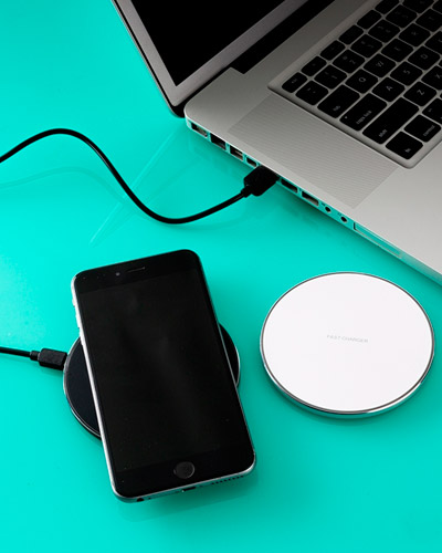 Brindes Personalizados - Carregador Portátil de Celular Personalizado