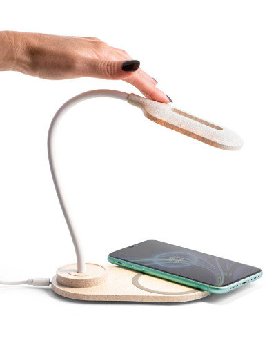Luminaria de mesa com carregador wireless Personalizada